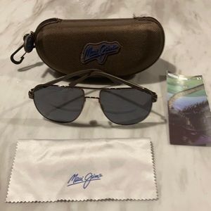 Maui Jim aviator polarized sunglasses